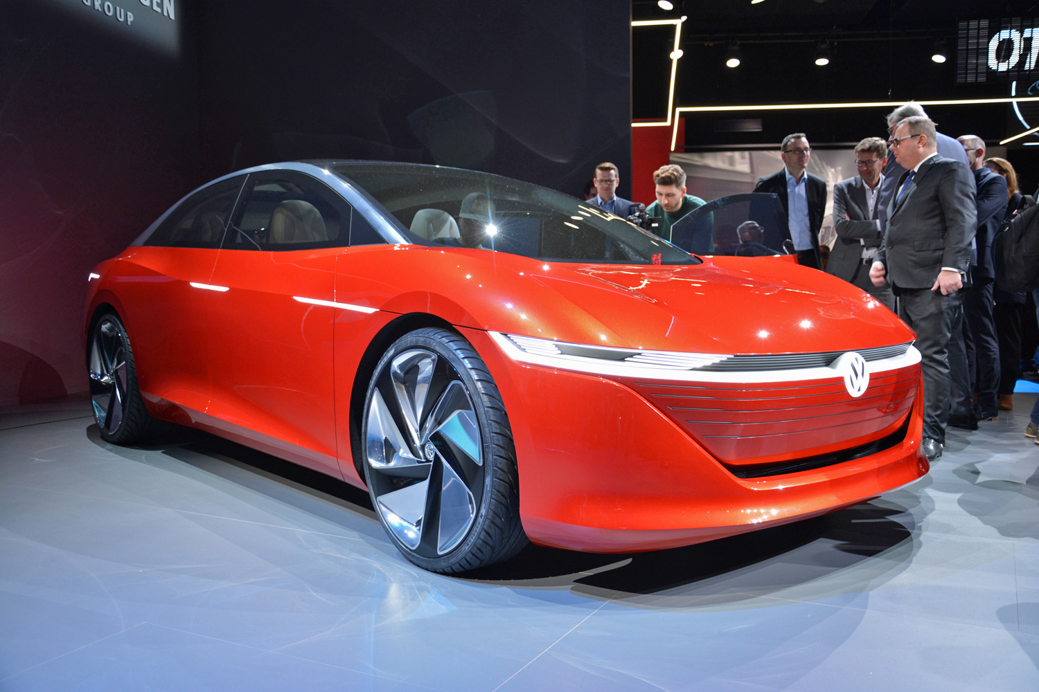 Volkswagen Vizzion Concept live