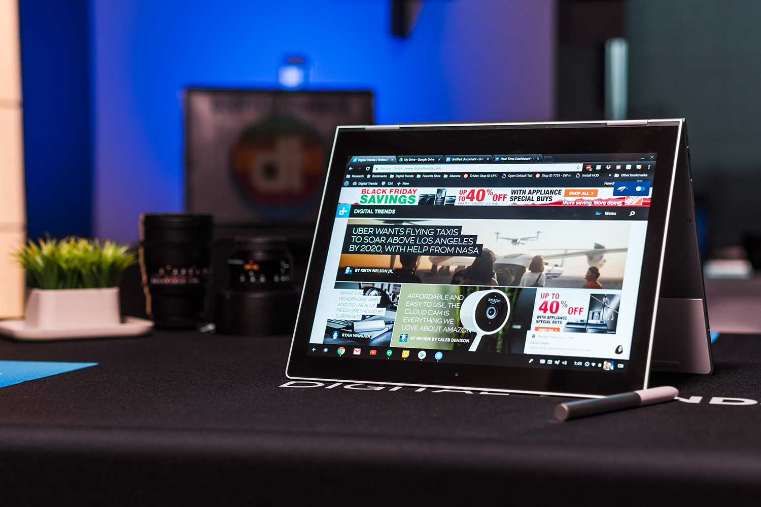 Google Pixelbook tent mode