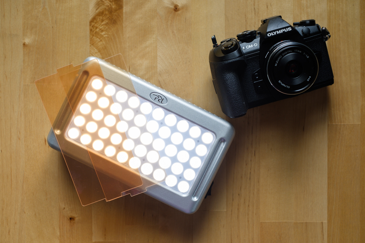 led constant light versus flash prl lustra l50 3