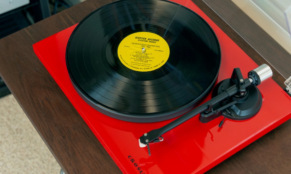 Crosley C6 Turntable Review