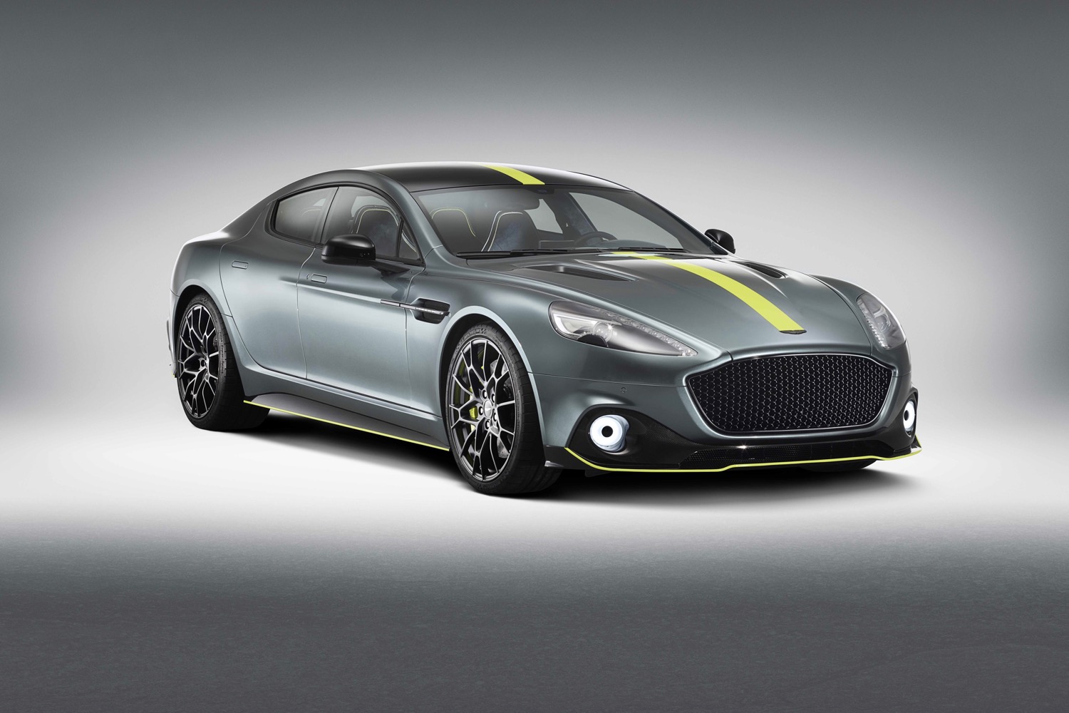 Aston Martin Rapide AMR