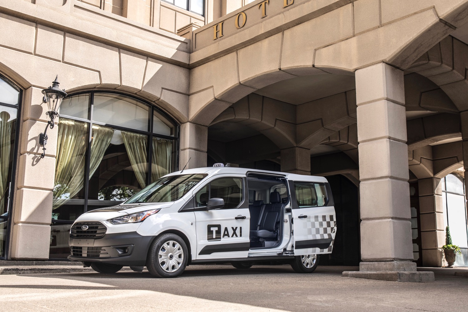 2019 Ford Transit Connect Taxi