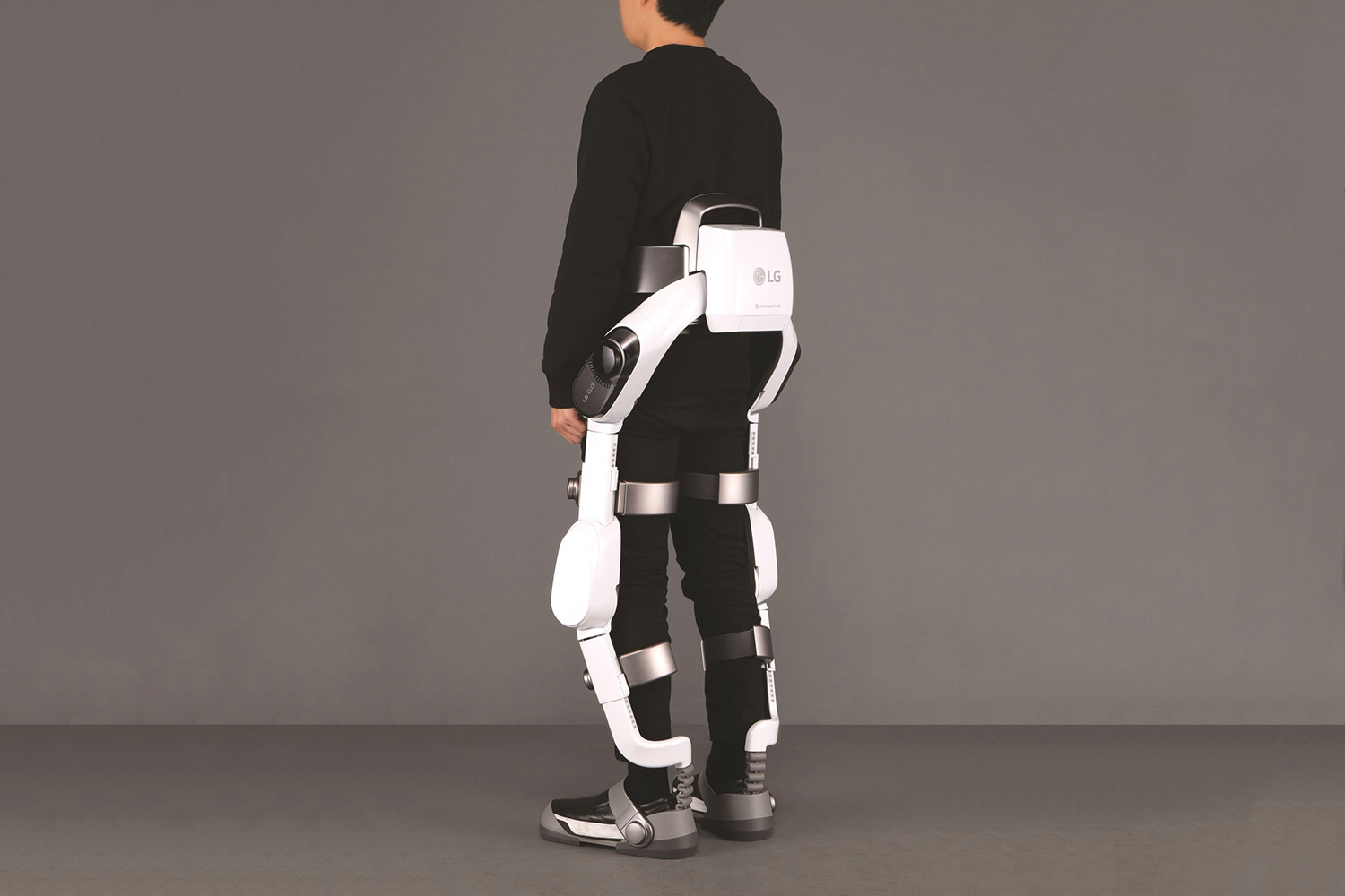 lg suitbot back