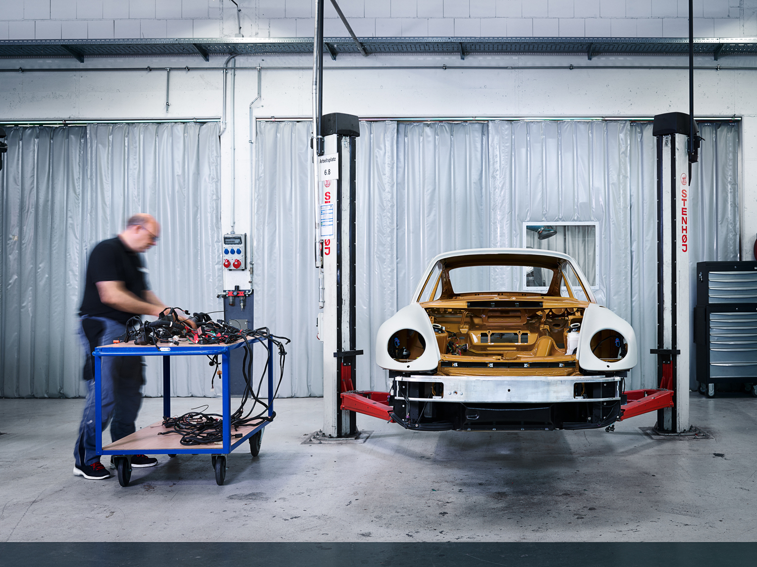 Porsche Project Gold build process