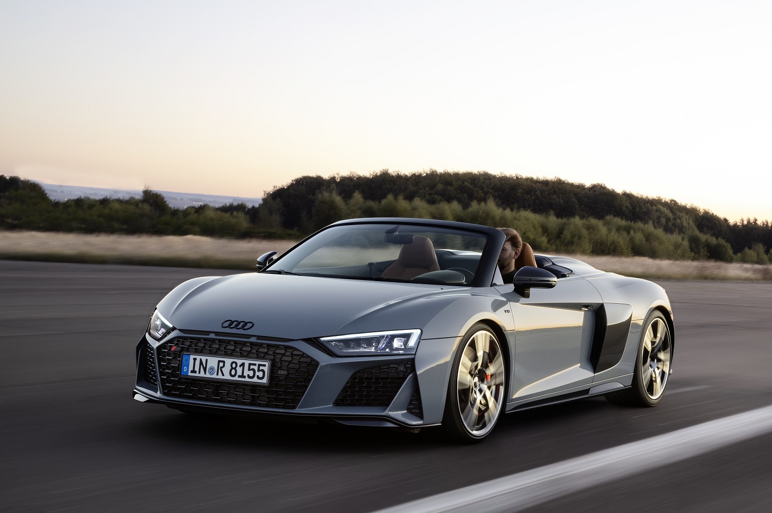 audi r8 gets more powerful v10 sharper design for 2019 spyder