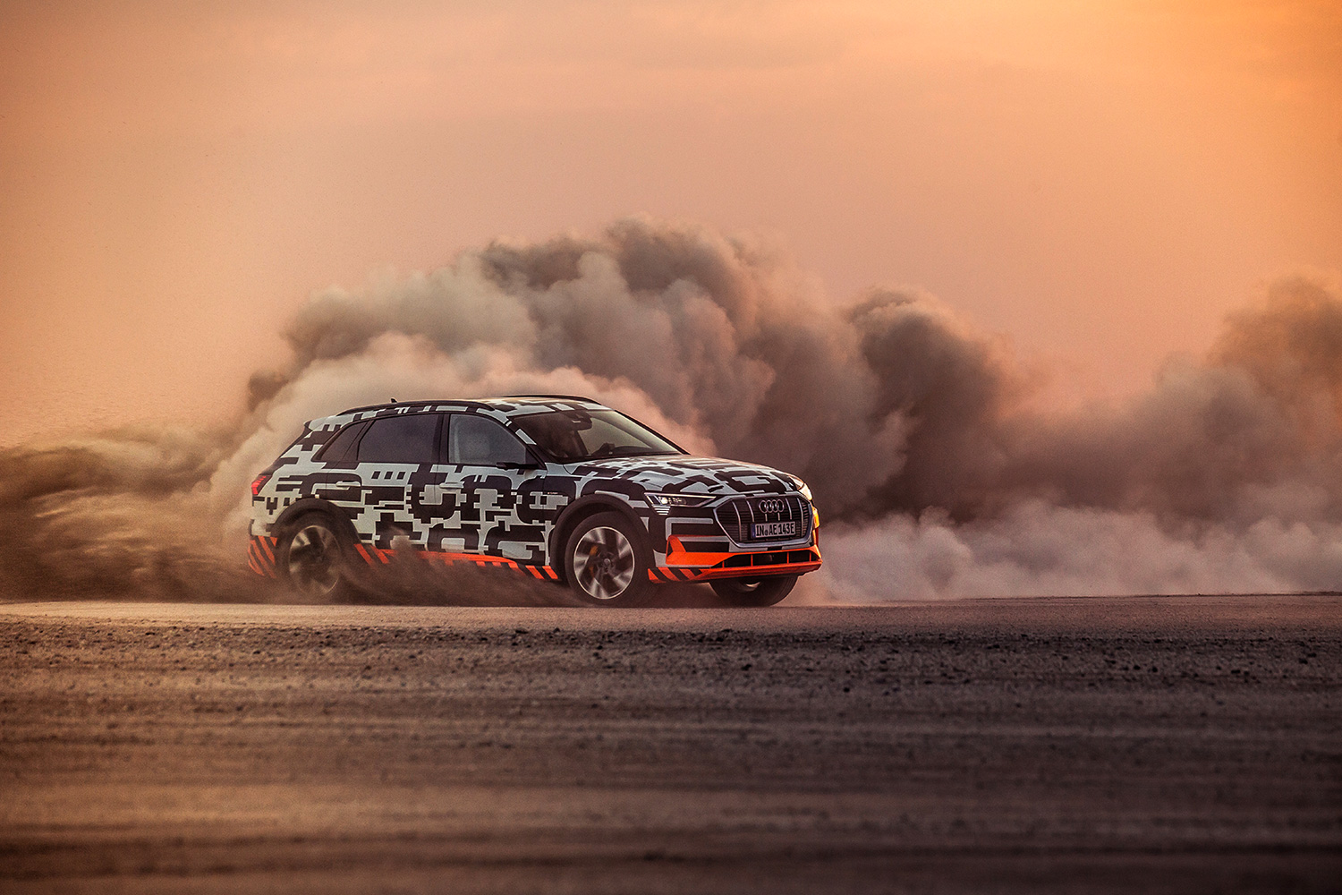 2019 audi e tron prototype driving impressions etron extreme power play dust cloud