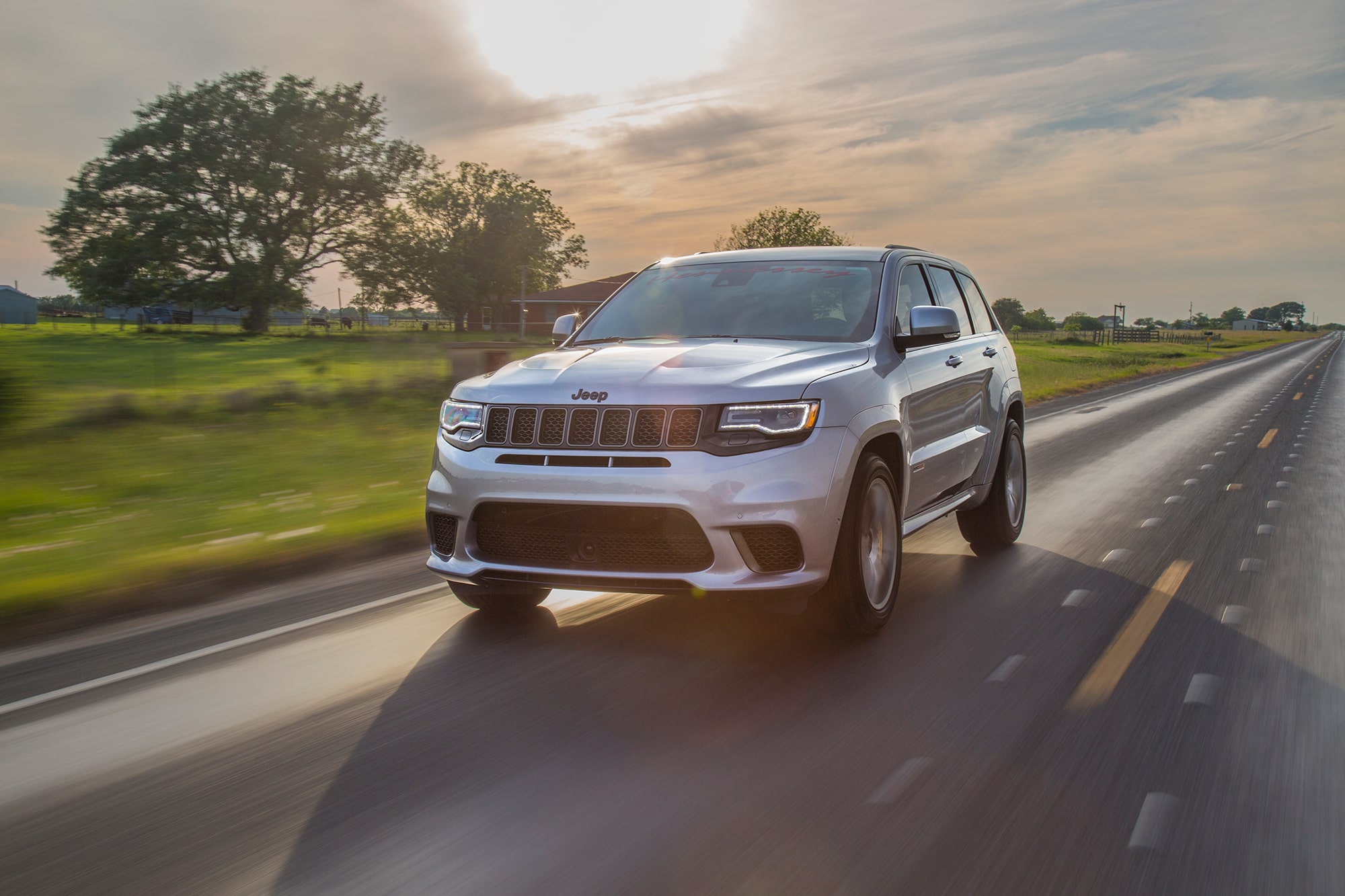 hennessey hpe1200 jeep grand cherokee trackhawk quarter mile world record qt 3 min 1