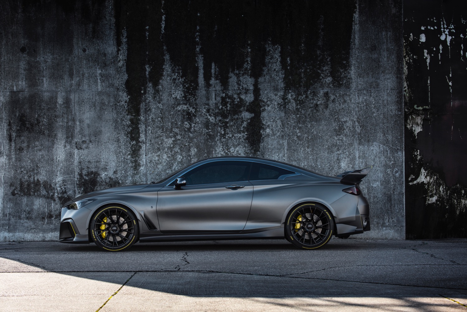 Infiniti Project Black S prototype