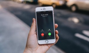 what are scam likely phone calls image