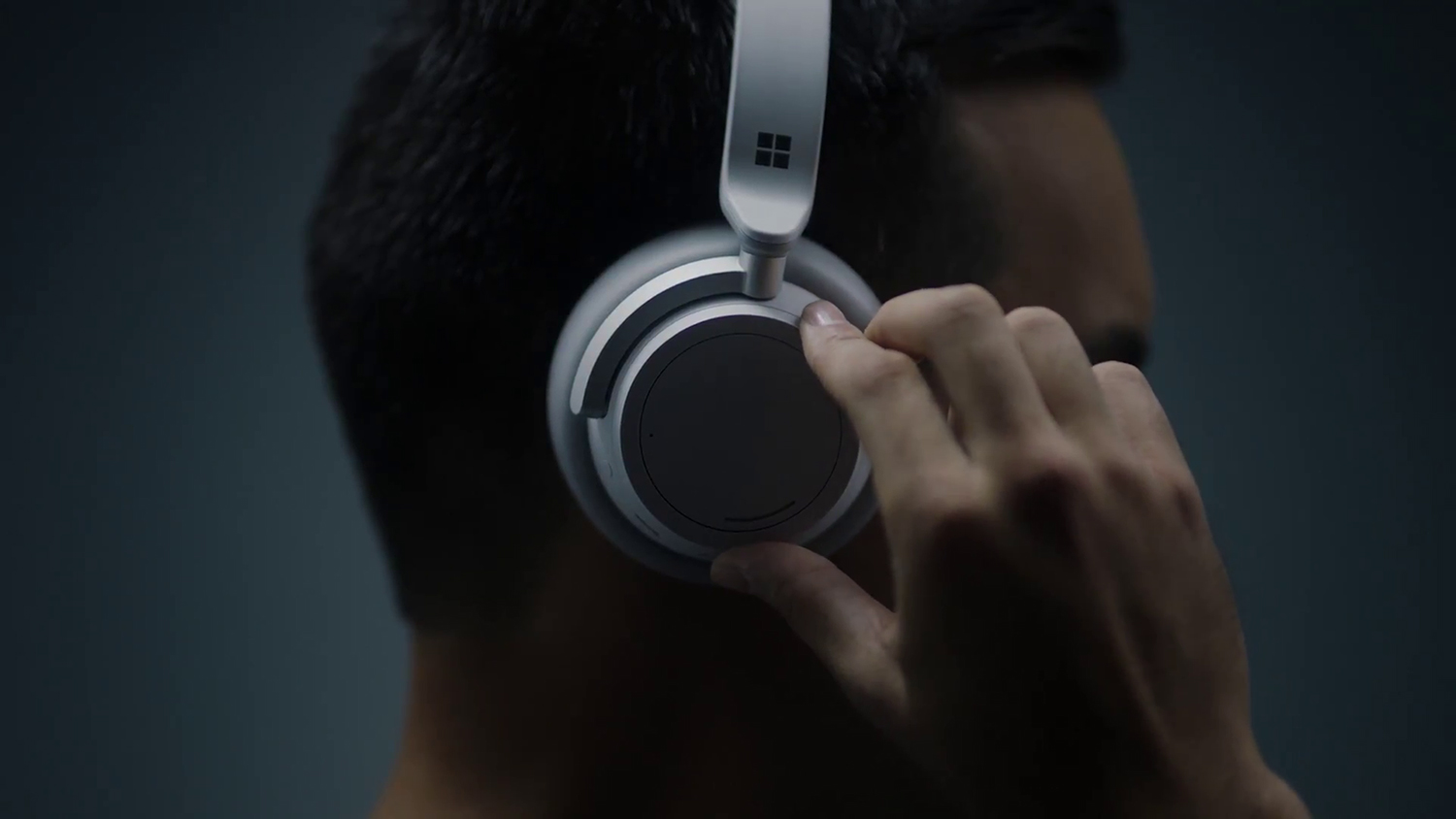 microsoft surface headphones news surfaceheadphones screen  2