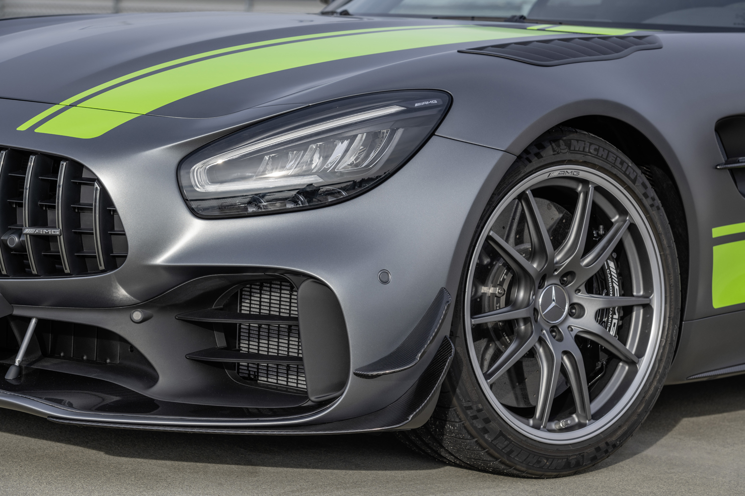 Mercedes-AMG GT R Pro