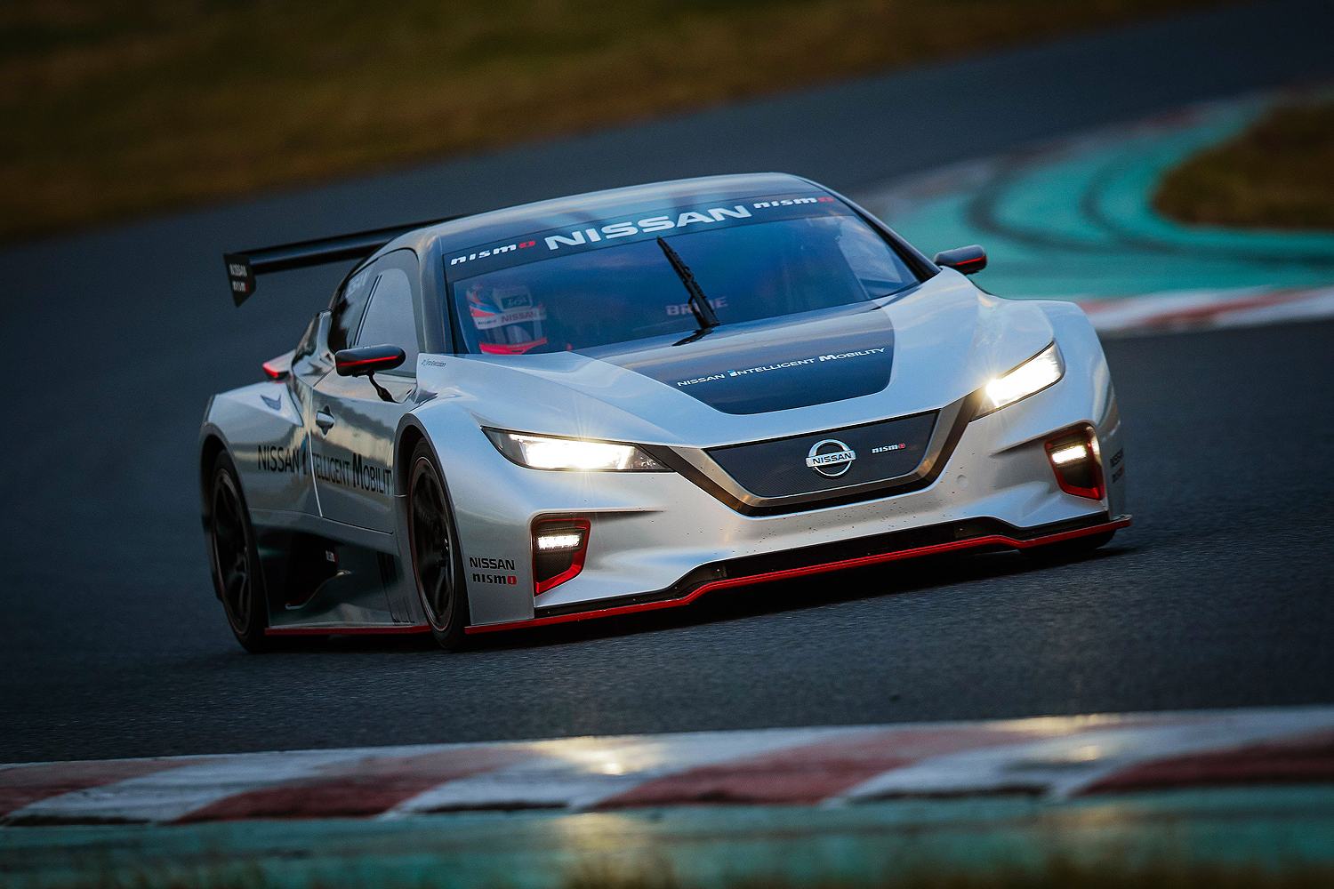 Nissan Leaf Nismo RC