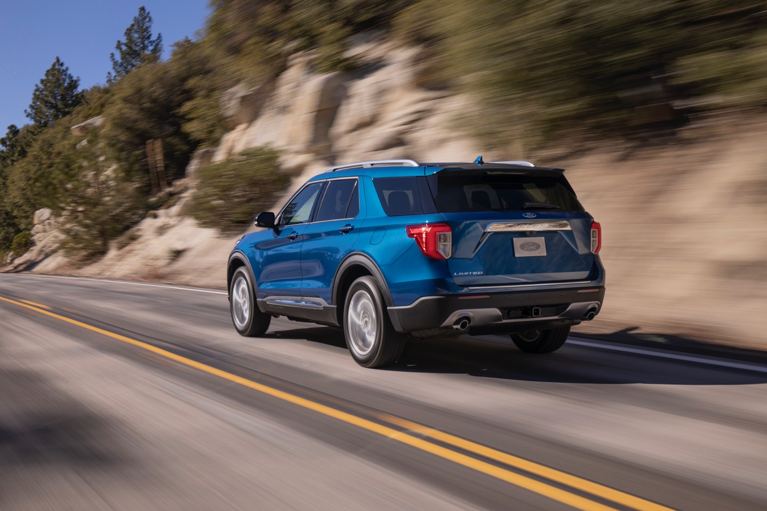 2020 Ford Explorer