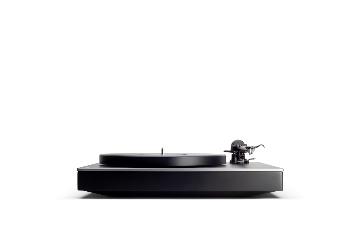 cambridge audio aptx hd turntable ces 2019 alva tt front