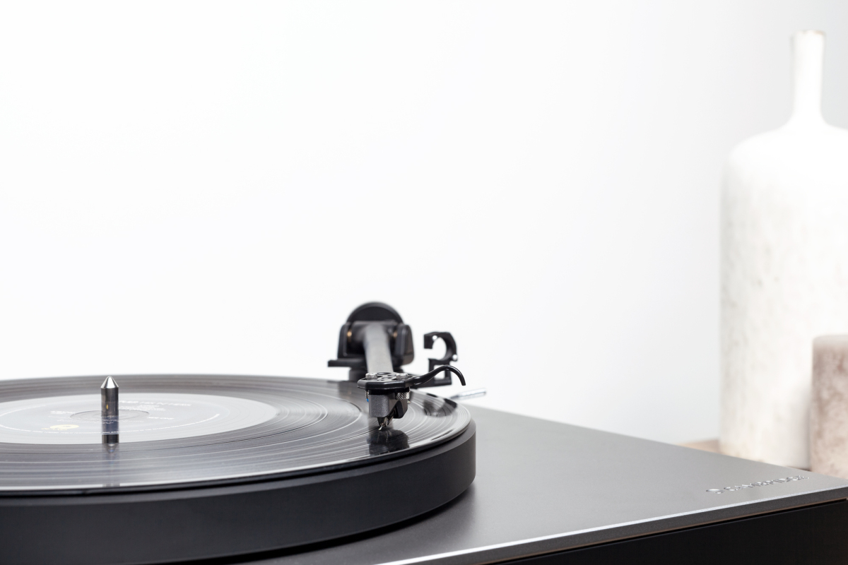 cambridge audio aptx hd turntable ces 2019 alva tt detail