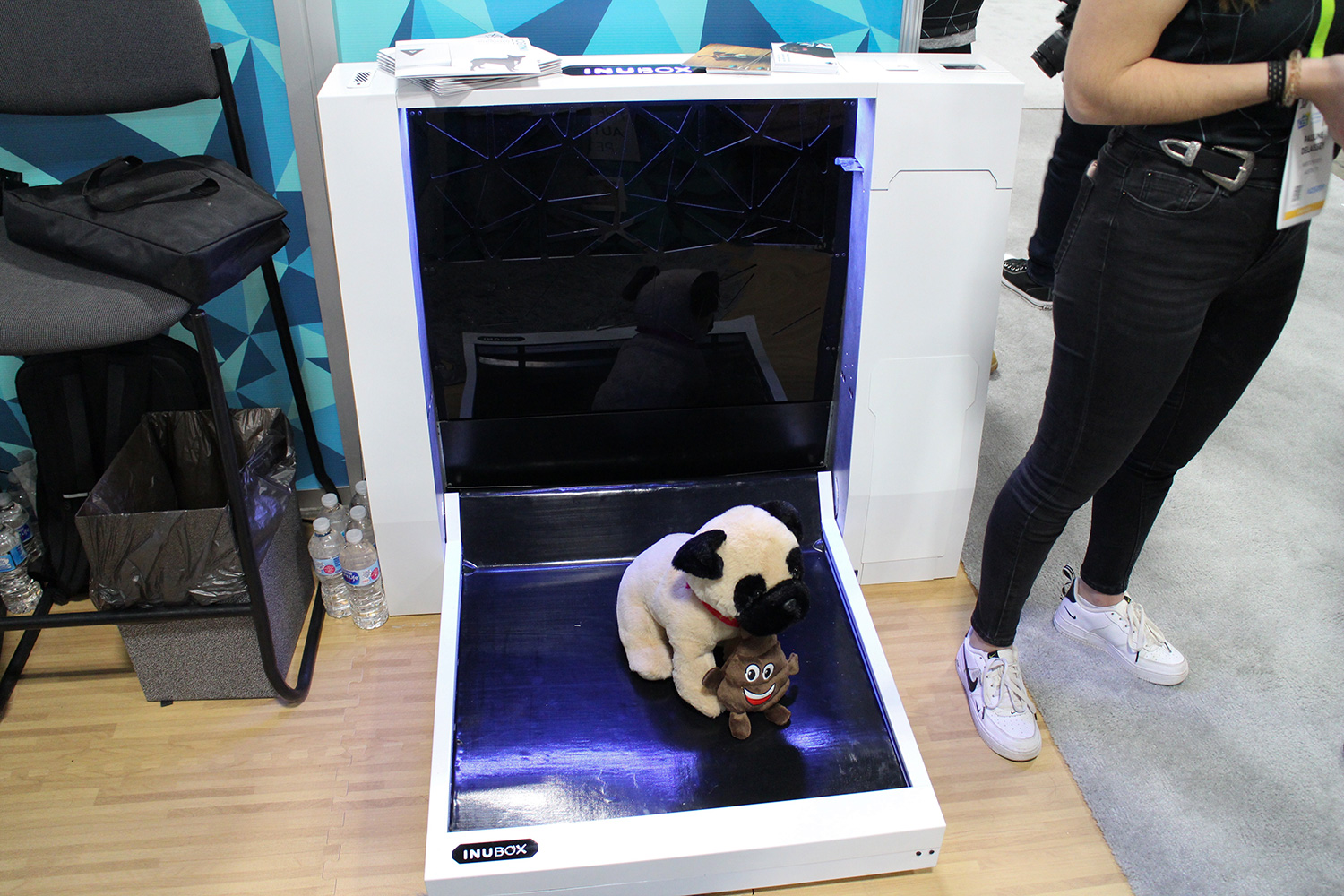 best pet tech ces 2019 inubox 1