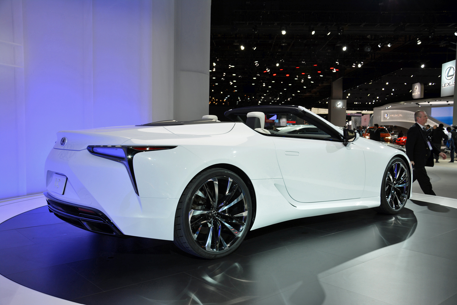 Lexus LC convertible concept