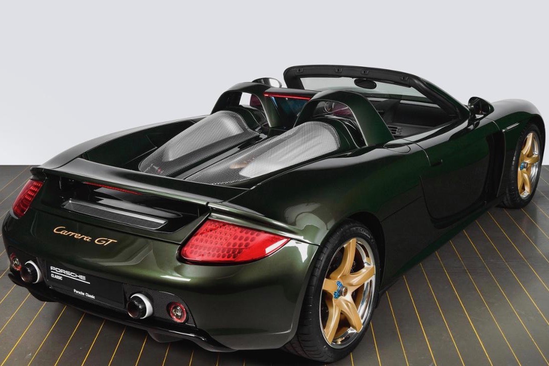 'Recommissioned' Porsche Carrera GT