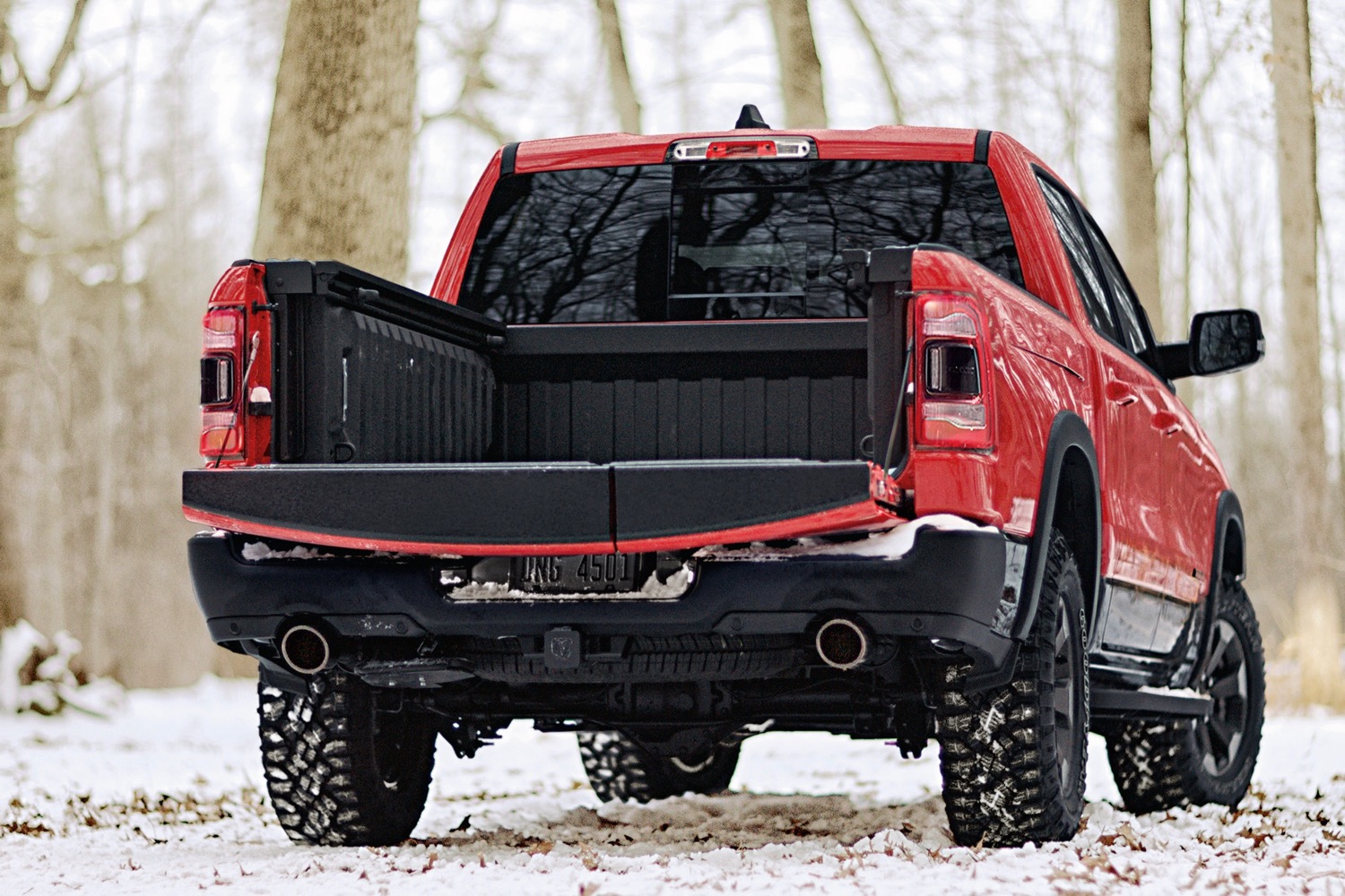 2019 Ram 1500 multifunction tailgate