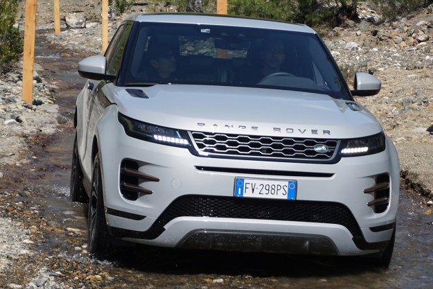 2020 range rover evoque review ranger feat