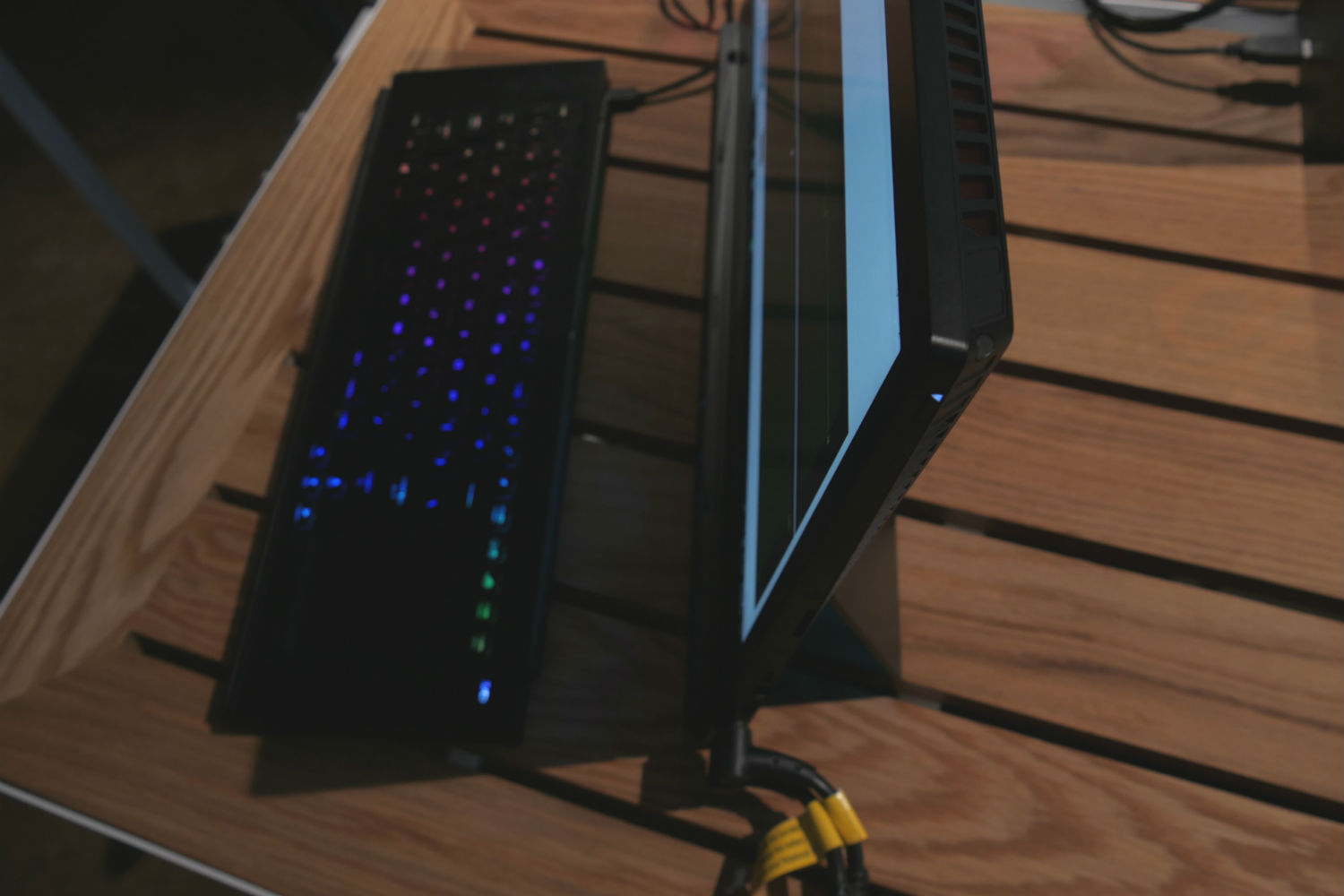 asus rog zephyrus strix tuf 240hz mothership 02