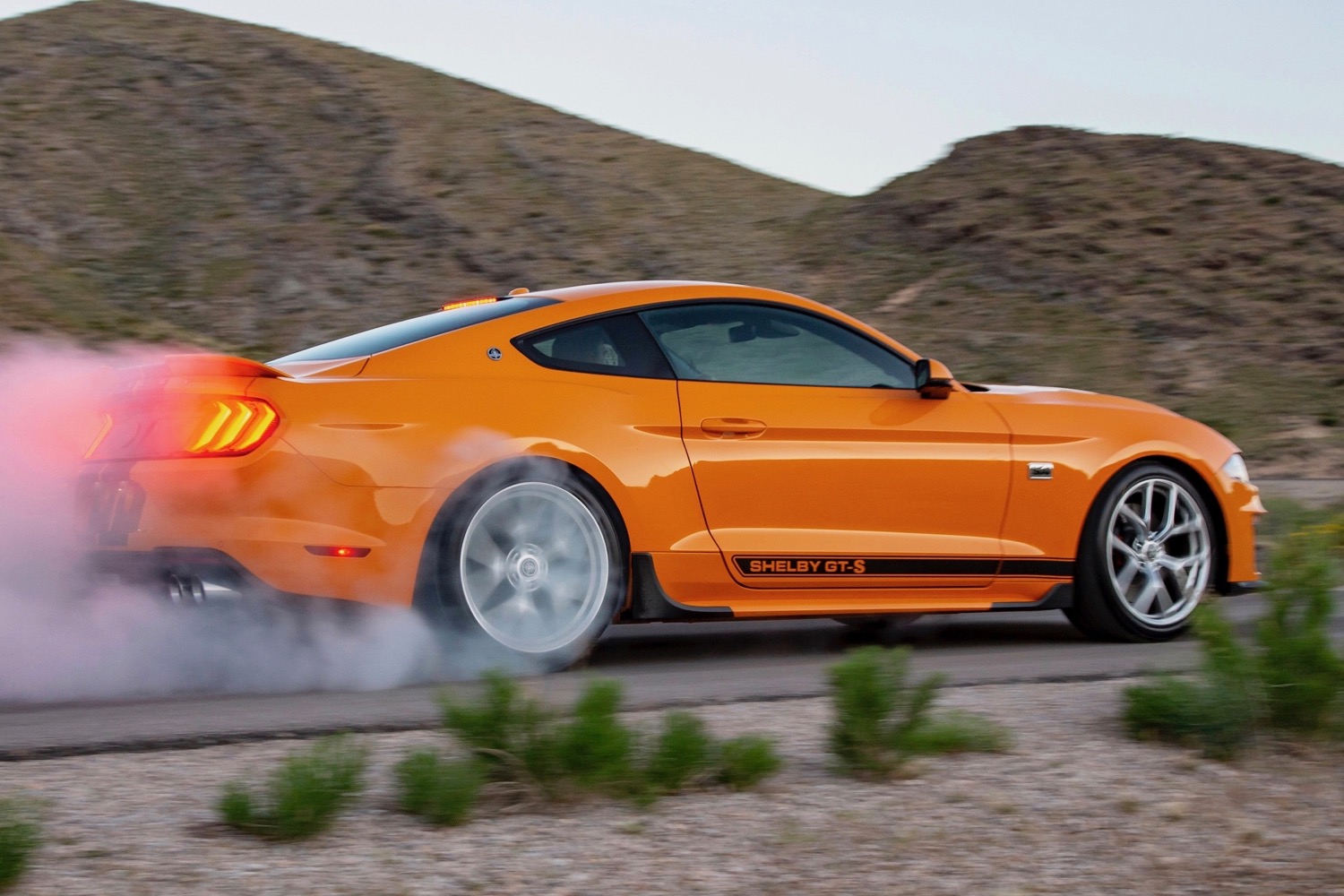 2019 Shelby GT-S Mustang Sixt rental car