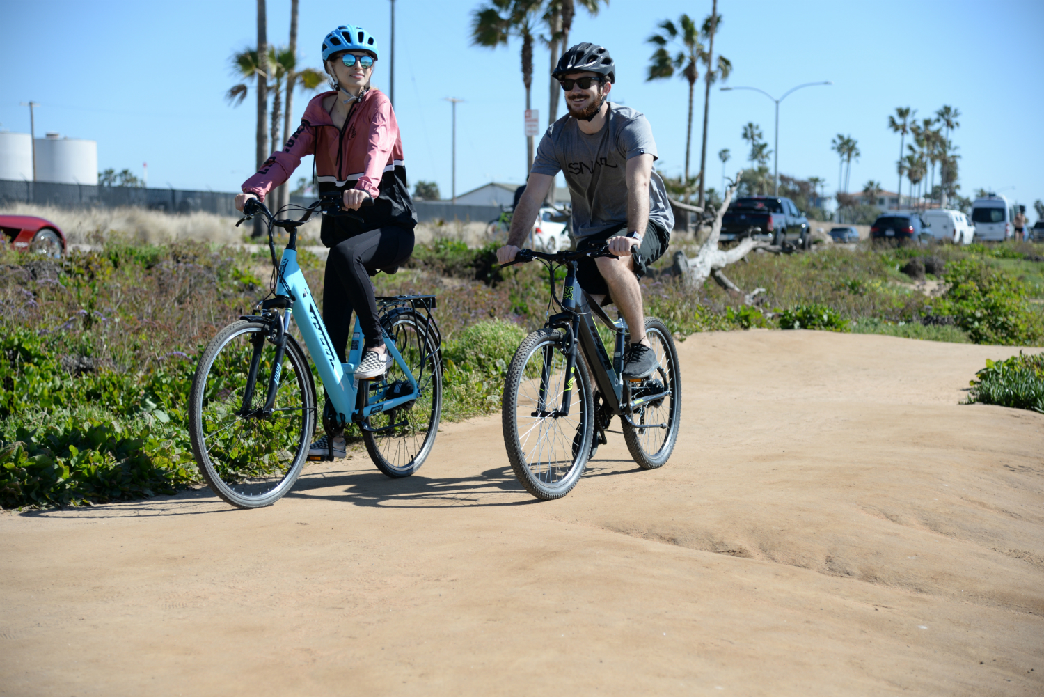 walmart slashes prices on hyper e ride electric hybrid bikes blue bike 700c wheels 13