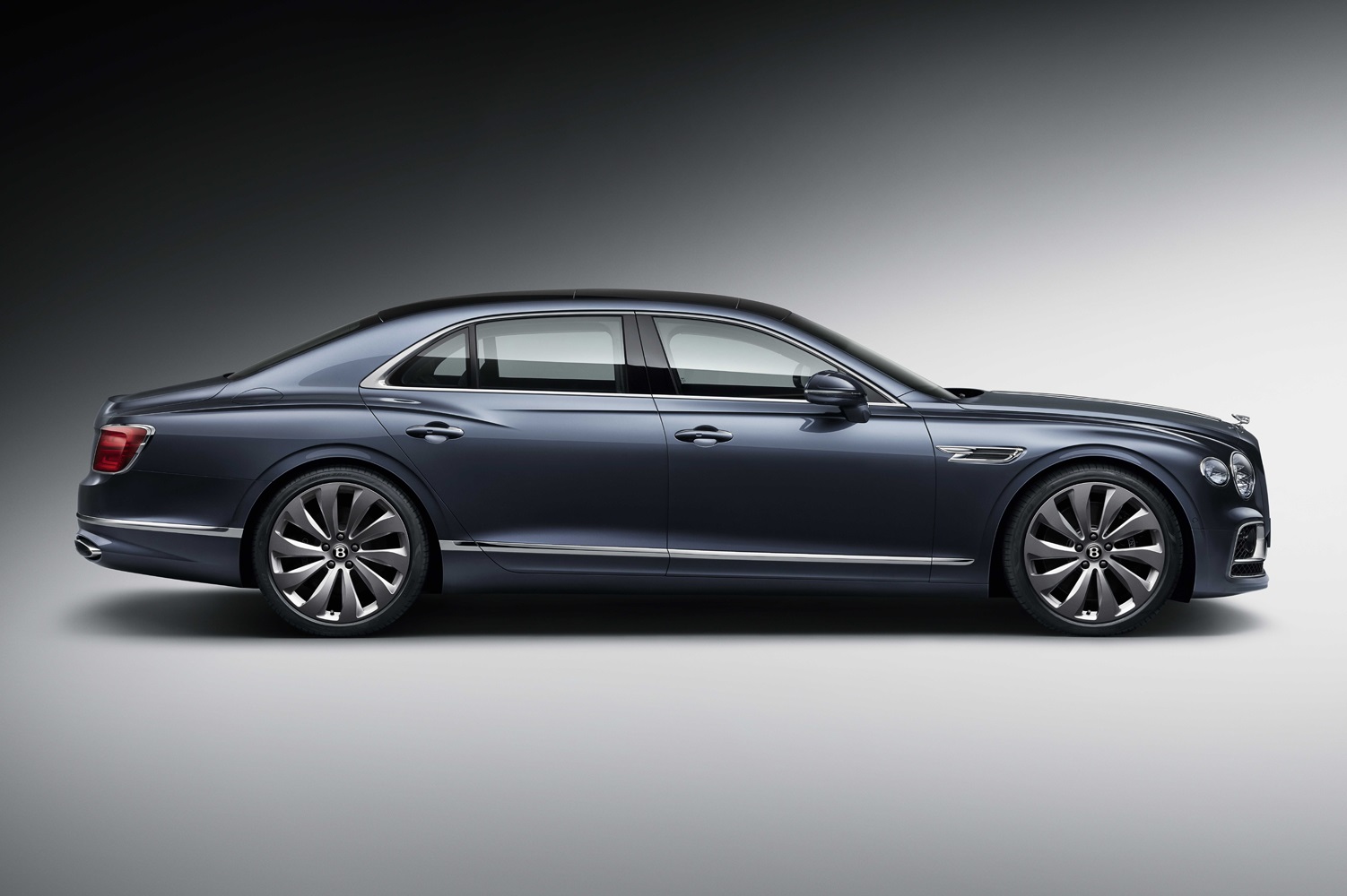 2020 bentley flying spur luxury sedan 03