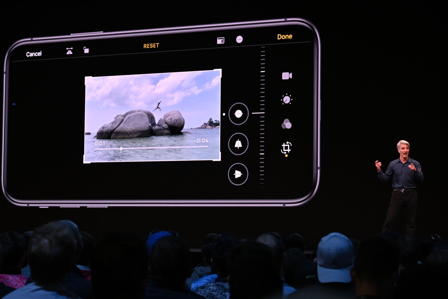 ios 13 redesigned photos app presentation wwdc19 4