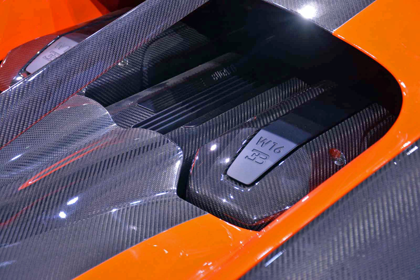 304 mph bugatti chiron becomes the fastest car in world rg ss300plus 06