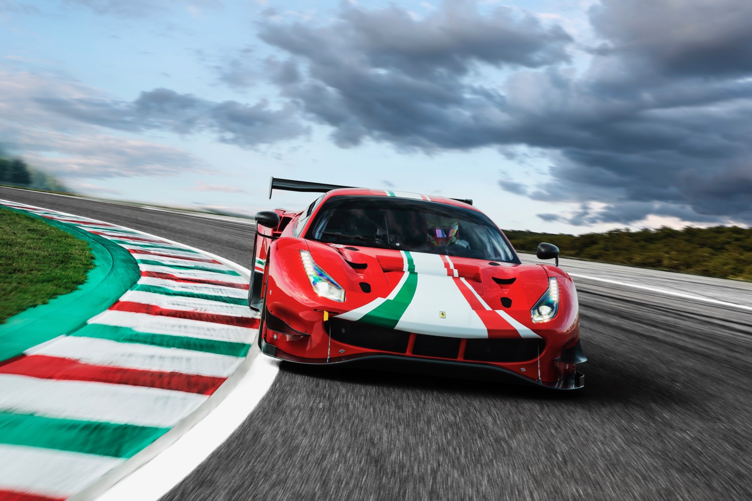 ferrari 488 gt3 evo race car photos and specs