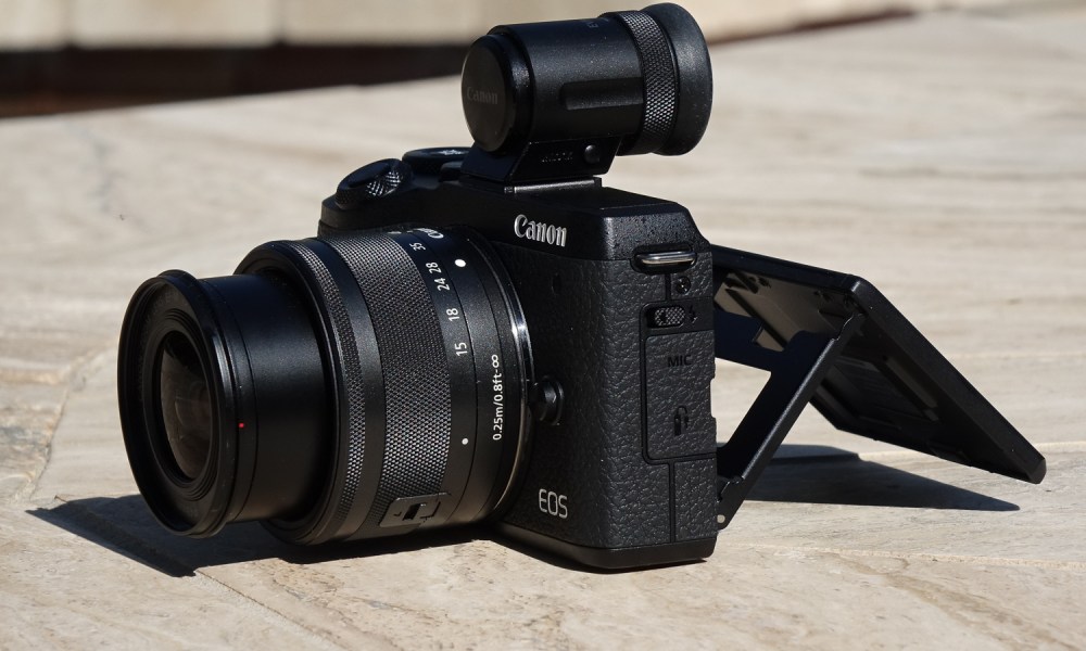 Canon EOS M6 Mark II with EVF-DC2