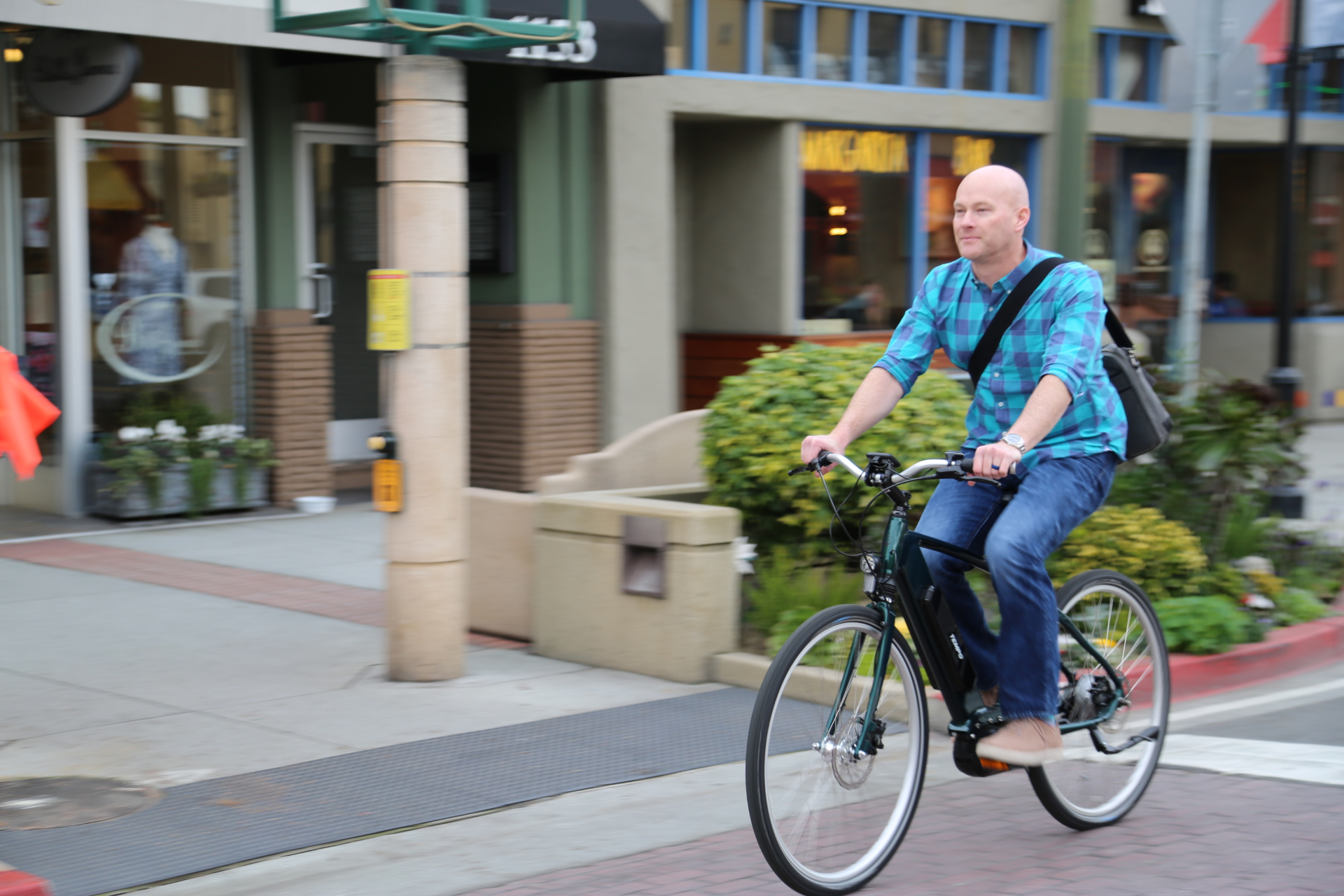 tempo e bikes designed to replace cars as primary transportation carmel lifestyle  1