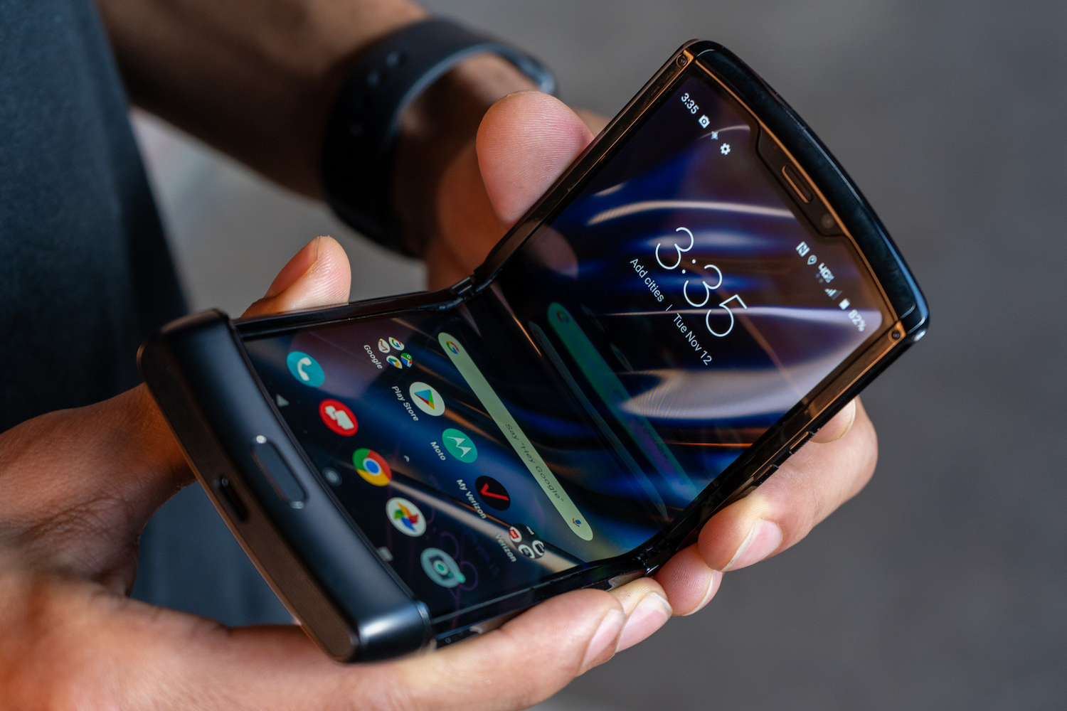 Folding the new Motorola razr.