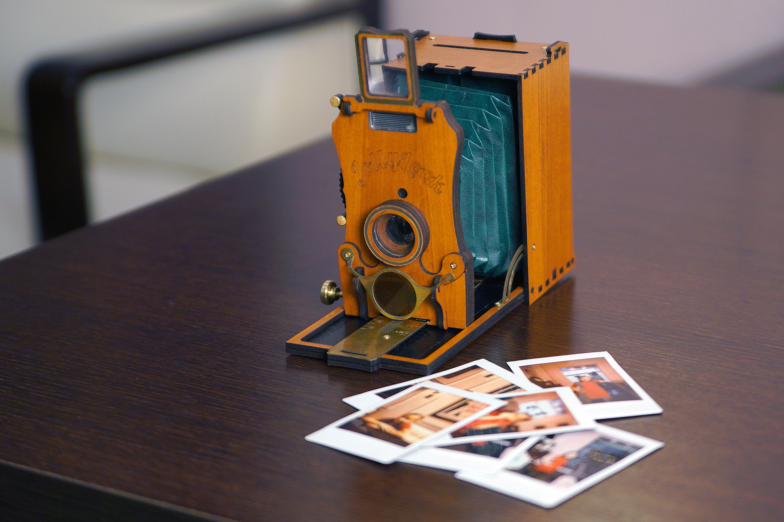 jollylook auto kickstarter mini on desk