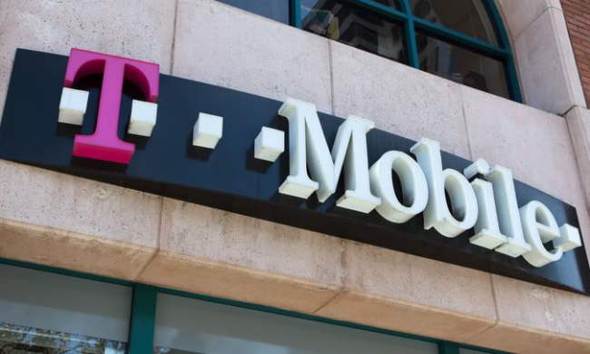 how to unlock your iphone use with another carrier t mobile hq sign feat 720x720