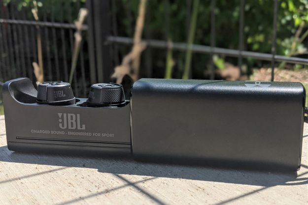 JBL Flash X earbuds