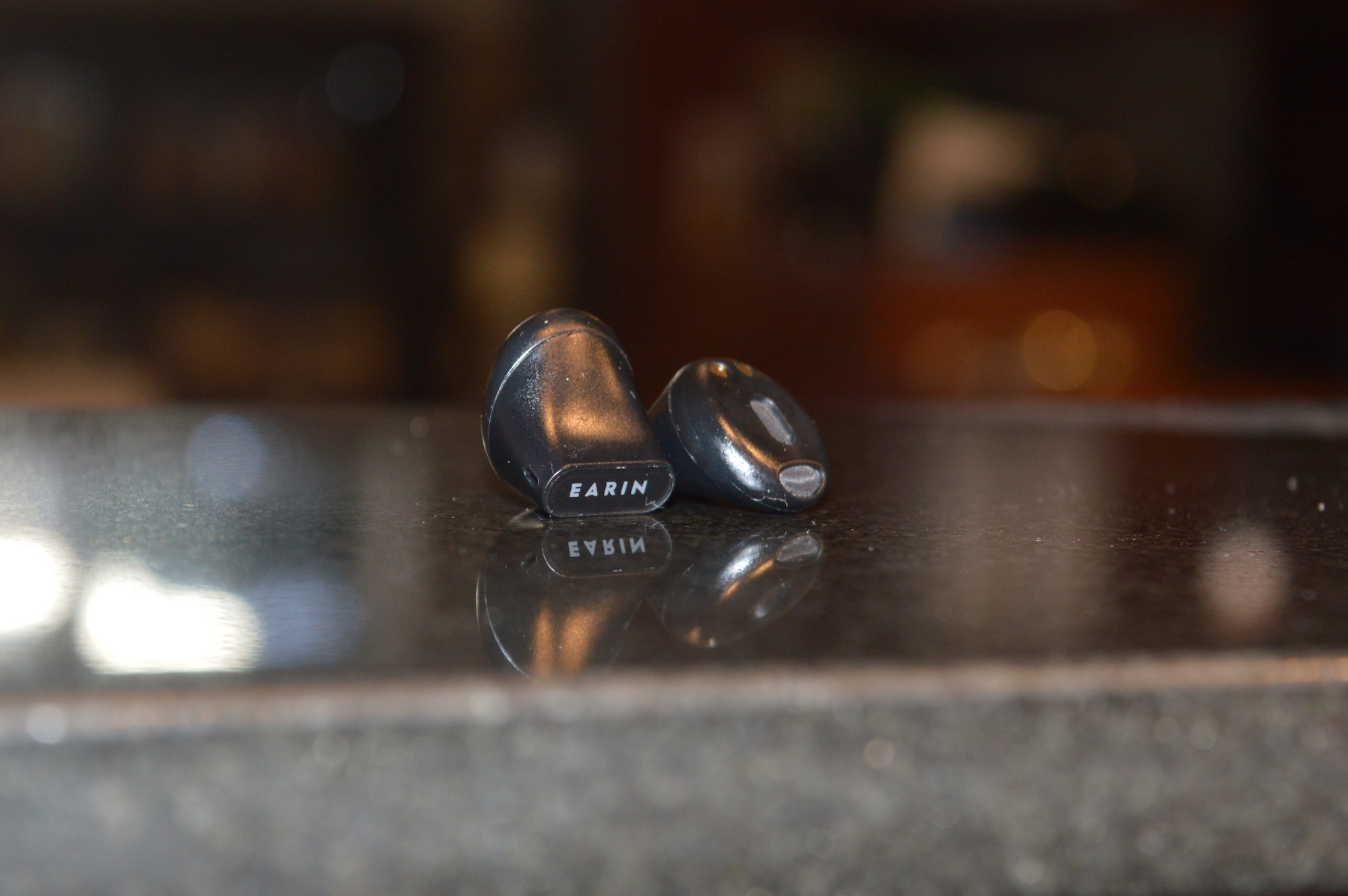 Earin A-3 true wireless earbuds