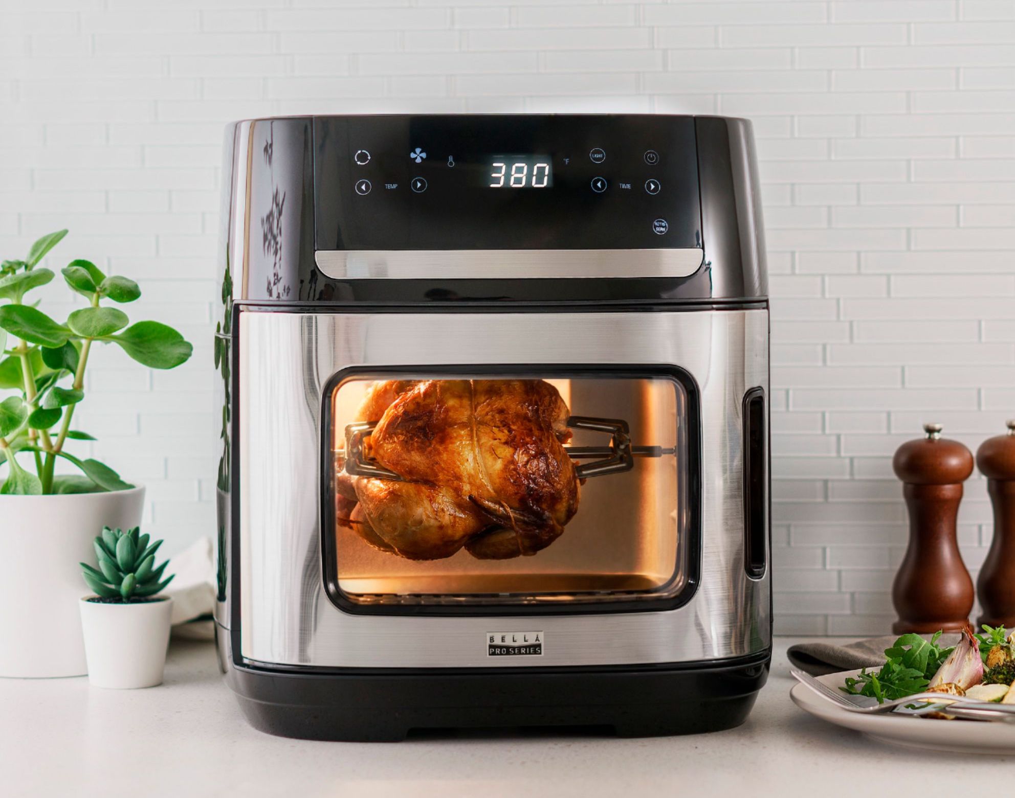 Bella Pro Series 12.6-quart Digital Air Fryer Oven.