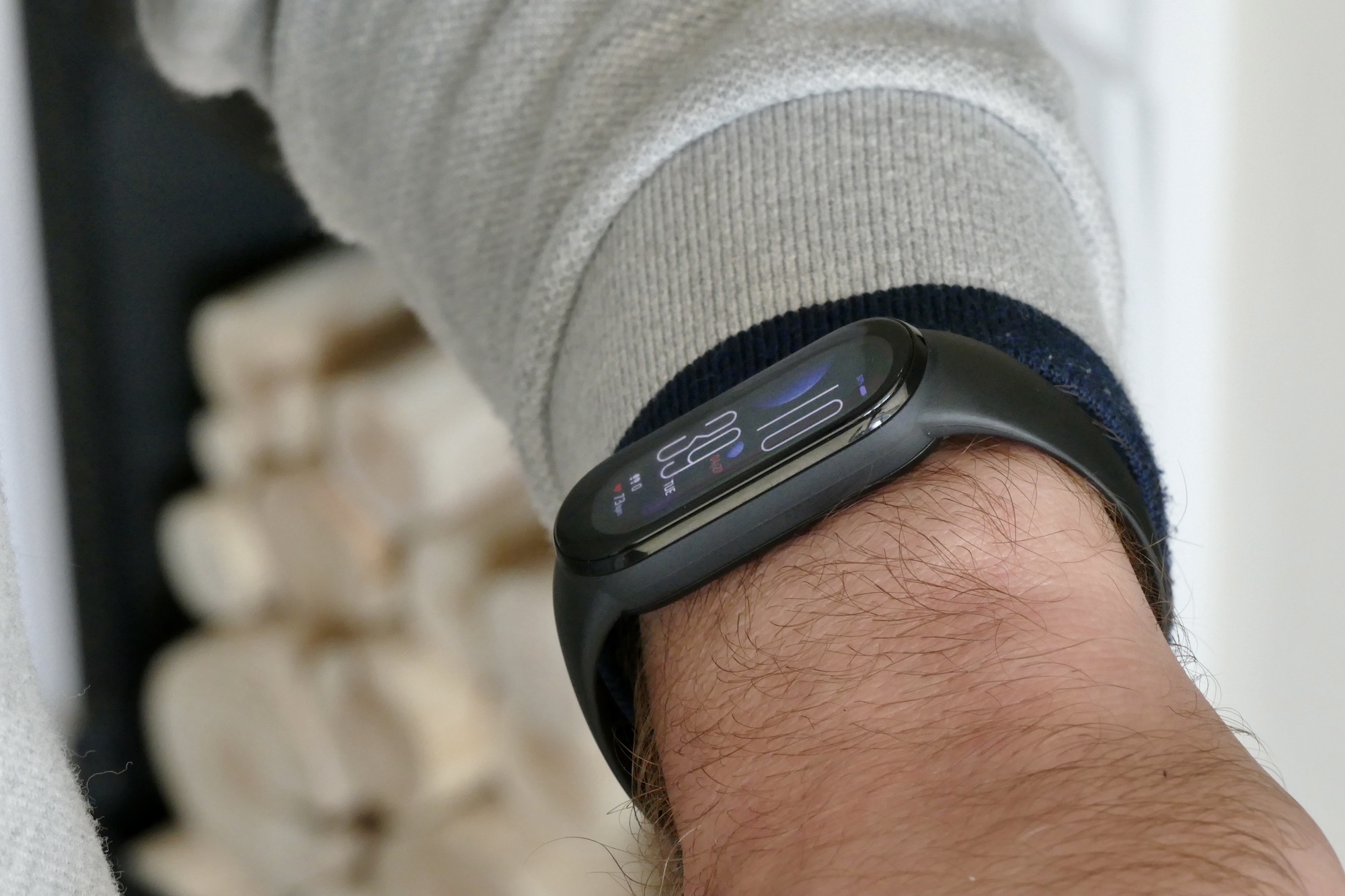 xiaomi mi band 6 review wrist clock