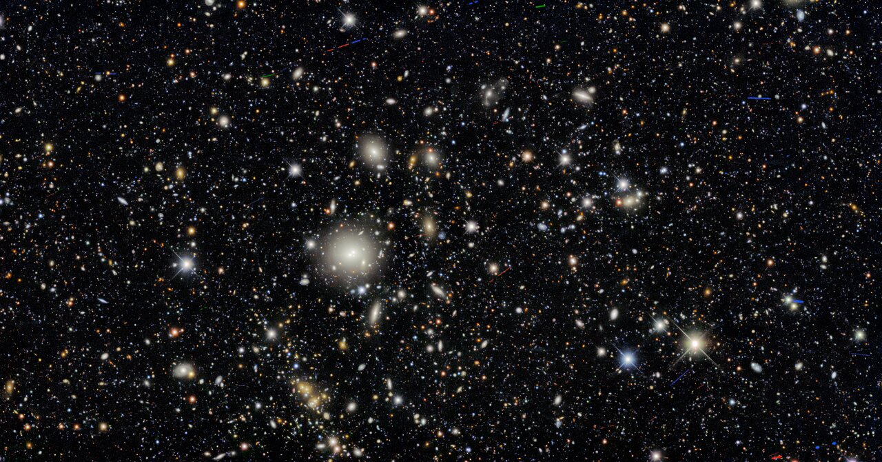 Ten areas in the sky were selected as “deep fields” that the Dark Energy Camera imaged several times during the survey, providing a glimpse of distant galaxies and helping determine their 3D distribution in the cosmos. The image is teeming with galaxies — in fact, nearly every single object in this image is a galaxy. Some exceptions include a couple of dozen asteroids as well as a few handfuls of foreground stars in our own Milky Way.