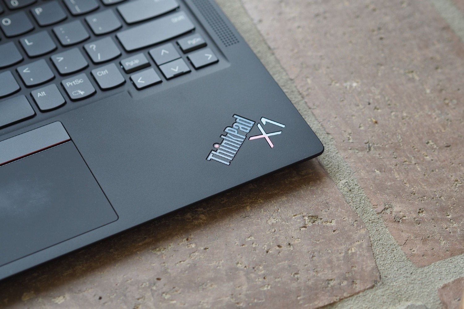 lenovo thinkpad x1 carbon gen 9 review 1