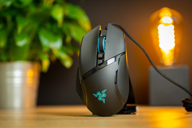 Razer Basilisk V3 top overview