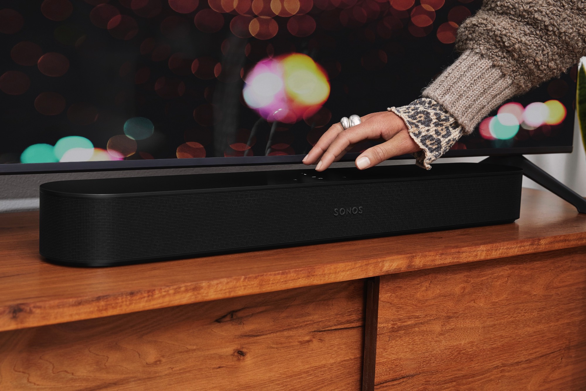 Sonos Beam Gen 2 soundbar.