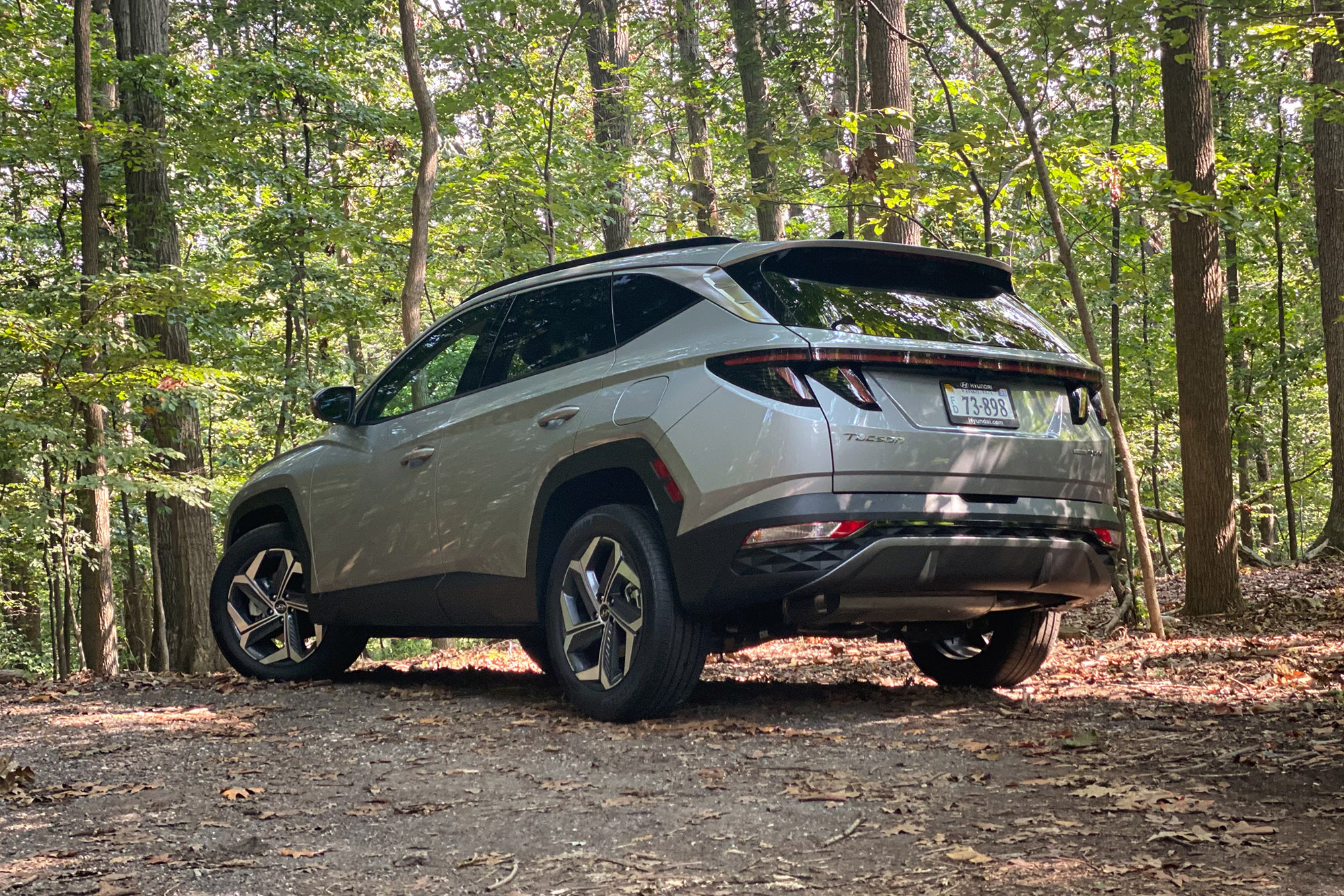 Exterior of the 2022 Hyundai Tucson Hybrid Limited.