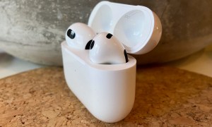 Apple AirPods 3.