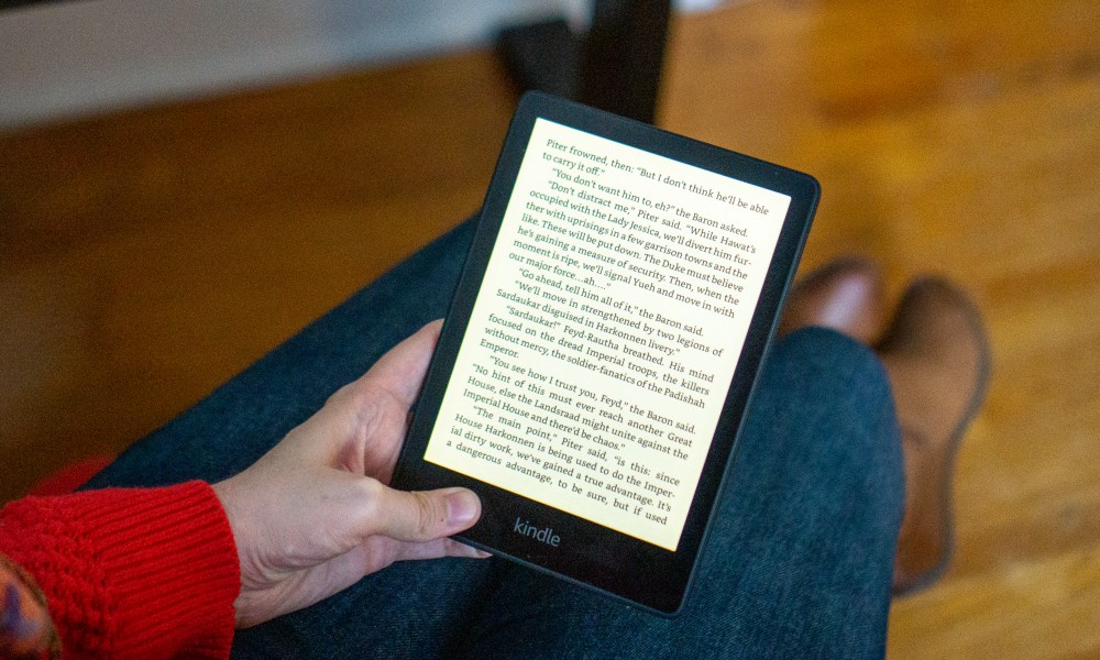 The Amazon Kindle Paperwhite in use with the blue light filter on.