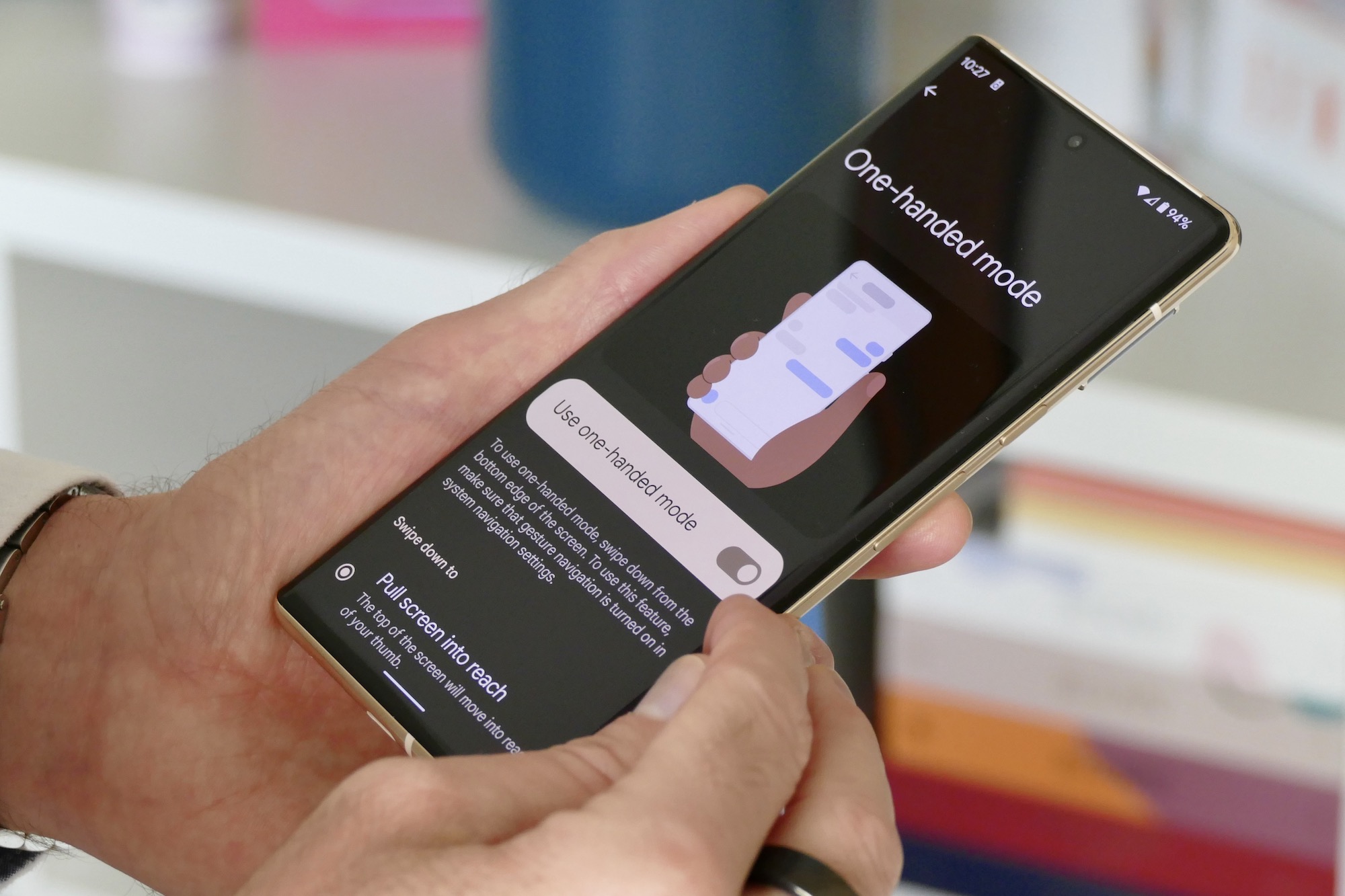 One Handed Mode on the Google Pixel 6 Pro.