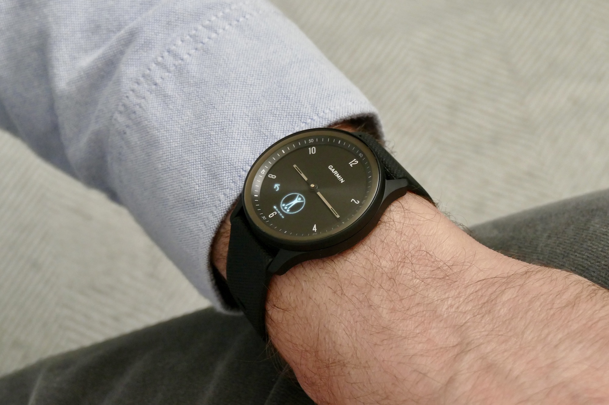 Garmin Vivomove Sport workout mode.