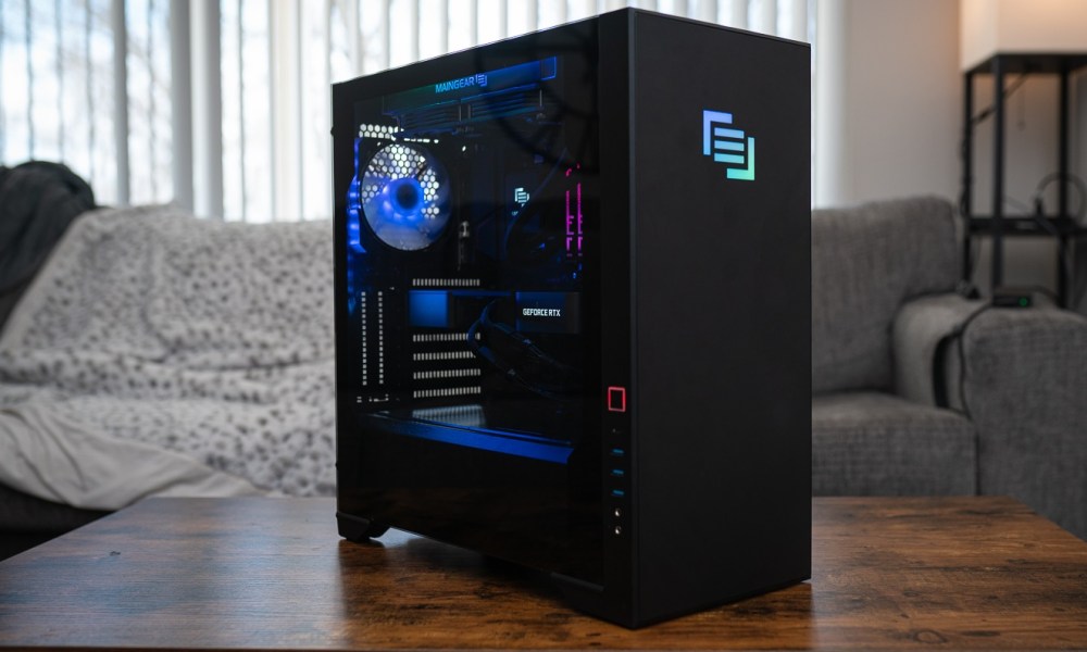 Maingear Vybe desktop sitting on a table.